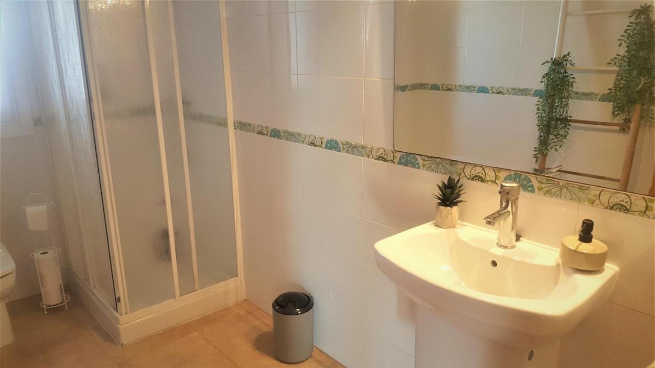 5 Bedrooms Private House 300M From Beach Roquetas de Mar Buitenkant foto