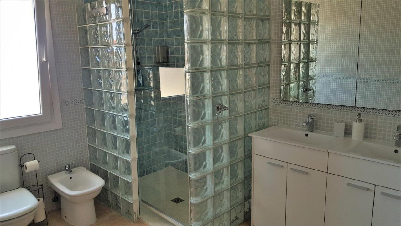 5 Bedrooms Private House 300M From Beach Roquetas de Mar Buitenkant foto